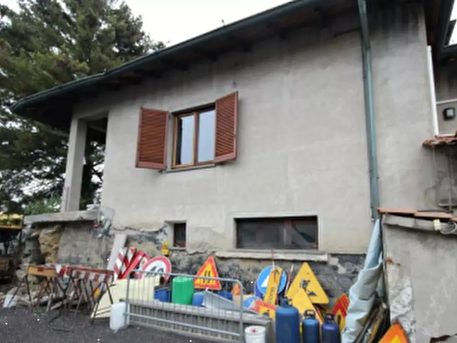Immagine 4 di Appartamento in vendita  in Via Meda a Novedrate