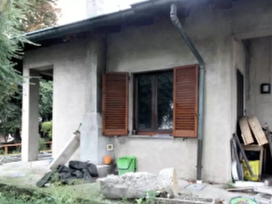 Immagine 7 di Appartamento in vendita  in Via Meda a Novedrate