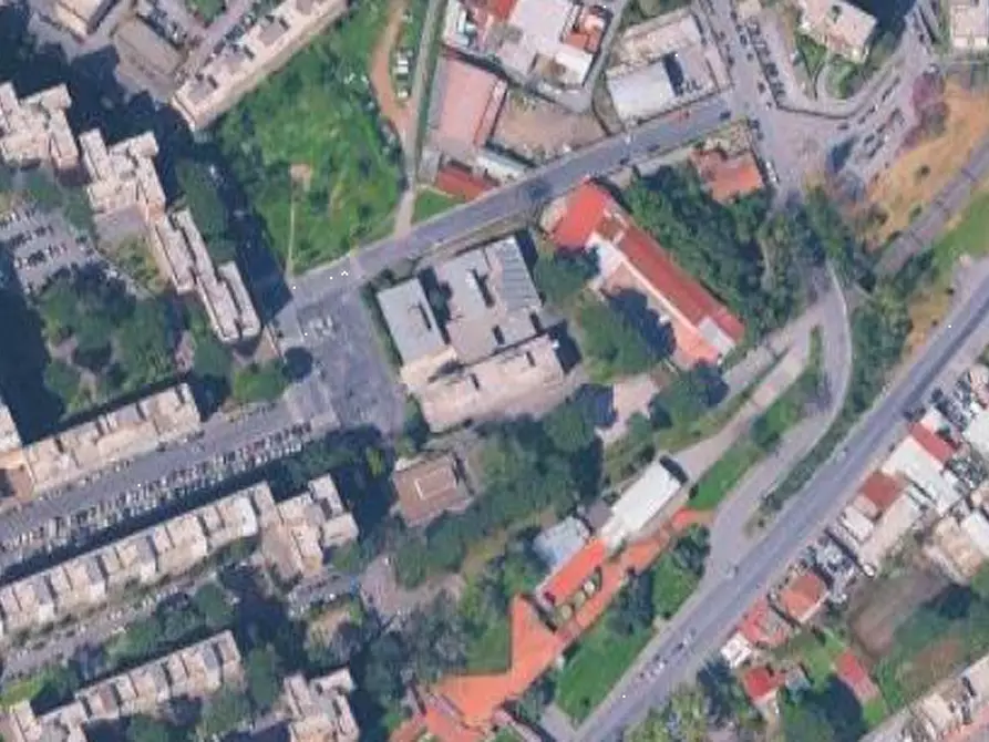 Immagine 9 di Garage in vendita  in Via di Grotta di Gregna a Roma