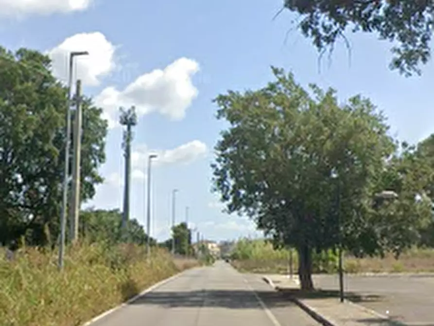 Immagine 9 di Garage in vendita  in Viale Roma a Anzio