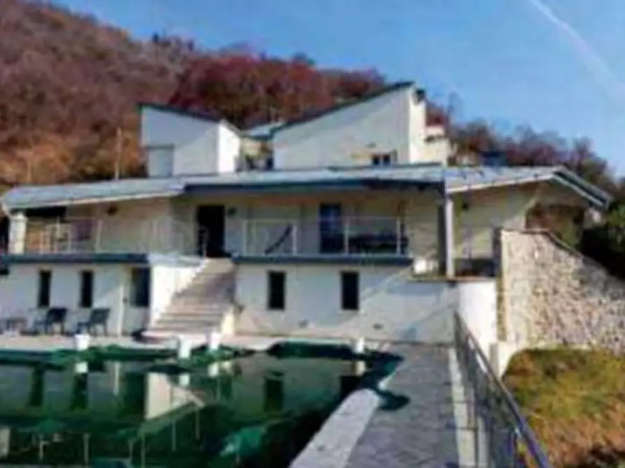 Immagine 1 di Villa in vendita  in Via Colle Aventino a Lumezzane