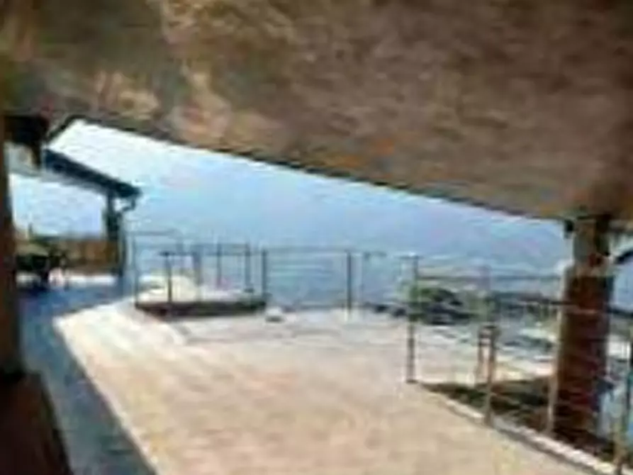 Immagine 3 di Villa in vendita  in Via Colle Aventino a Lumezzane