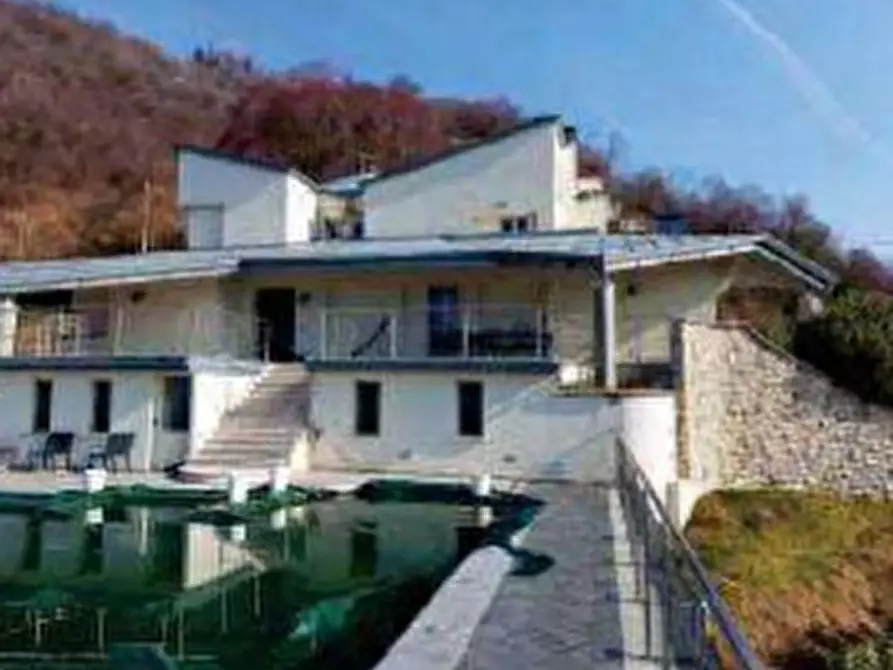 Immagine 15 di Villa in vendita  in Via Colle Aventino a Lumezzane