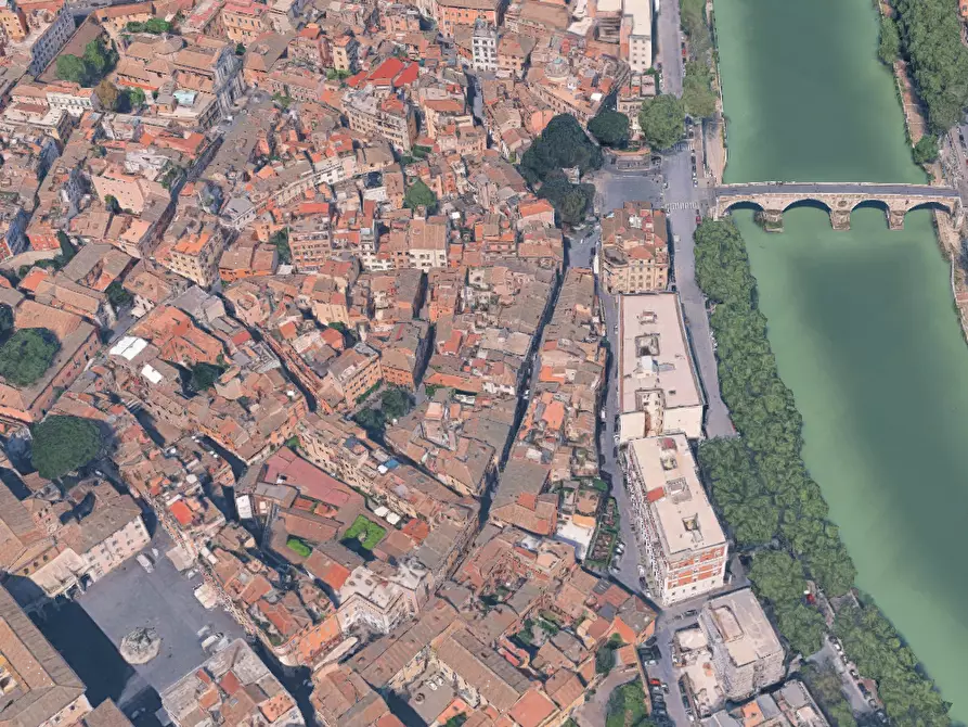 Immagine 5 di Magazzino in vendita  in Via del Cipresso a Roma