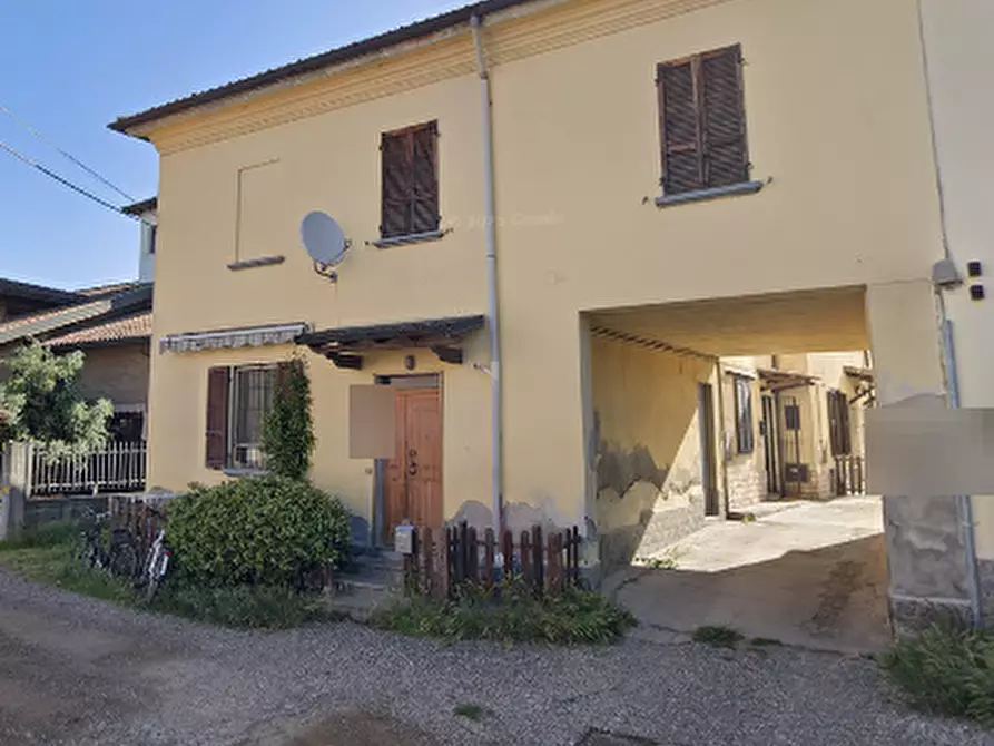 Immagine 4 di Porzione di casa in vendita  in Via del Campo  a Vidigulfo
