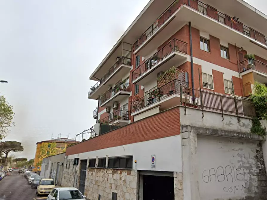Immagine 3 di Appartamento in vendita  in Via Pietro Romualdo Pirotta a Roma
