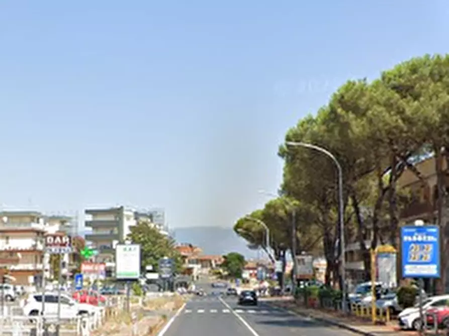 Immagine 7 di Appartamento in vendita  in Via Casilina a Roma