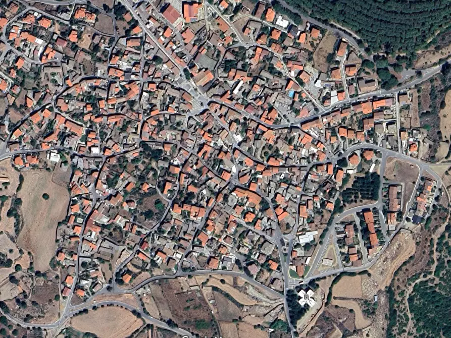 Immagine 1 di Porzione di casa in vendita  in Via dei Fiori a San Basilio