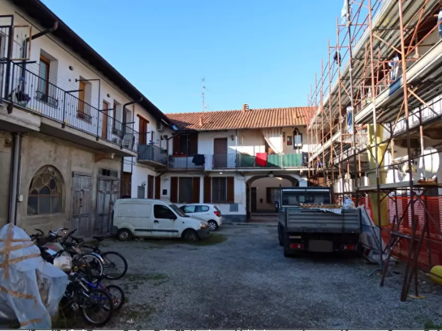 Immagine 2 di Appartamento in vendita  in Via Novara a Cesano Maderno