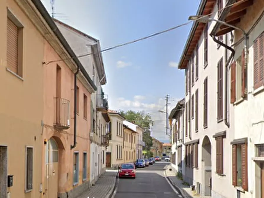 Immagine 6 di Appartamento in vendita  in Via Novara a Cesano Maderno