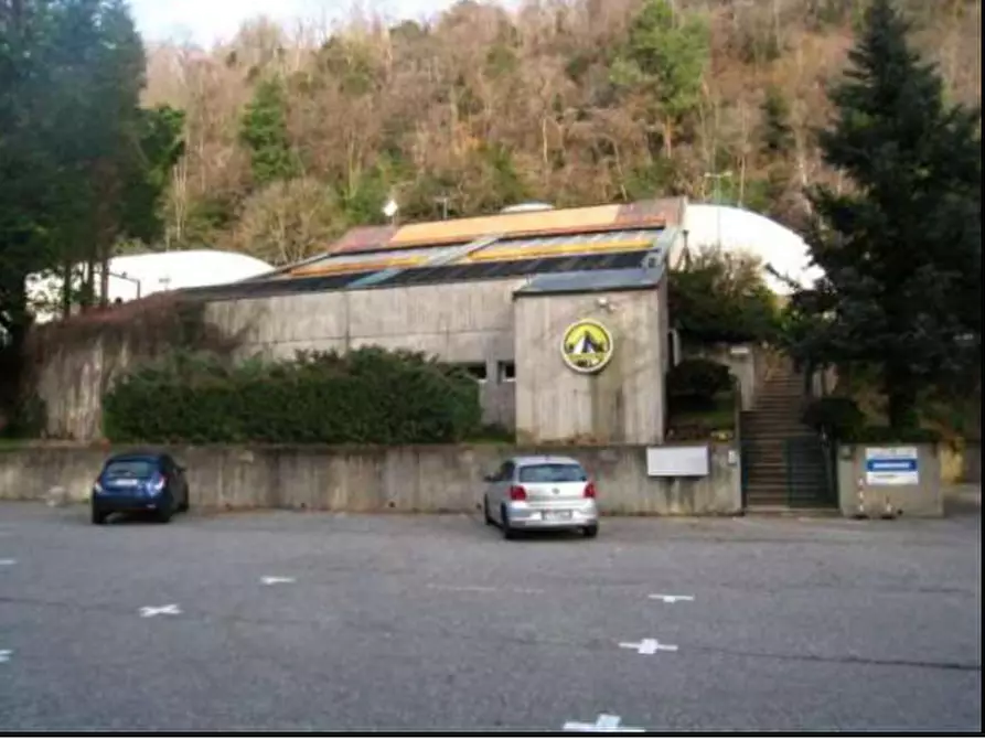 Immagine 1 di Capannone industriale in vendita  in Via Gaetano Previati a Induno Olona