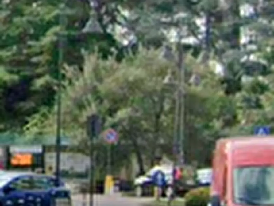 Immagine 8 di Garage in vendita  in Piazza Garibaldi  a Lesmo