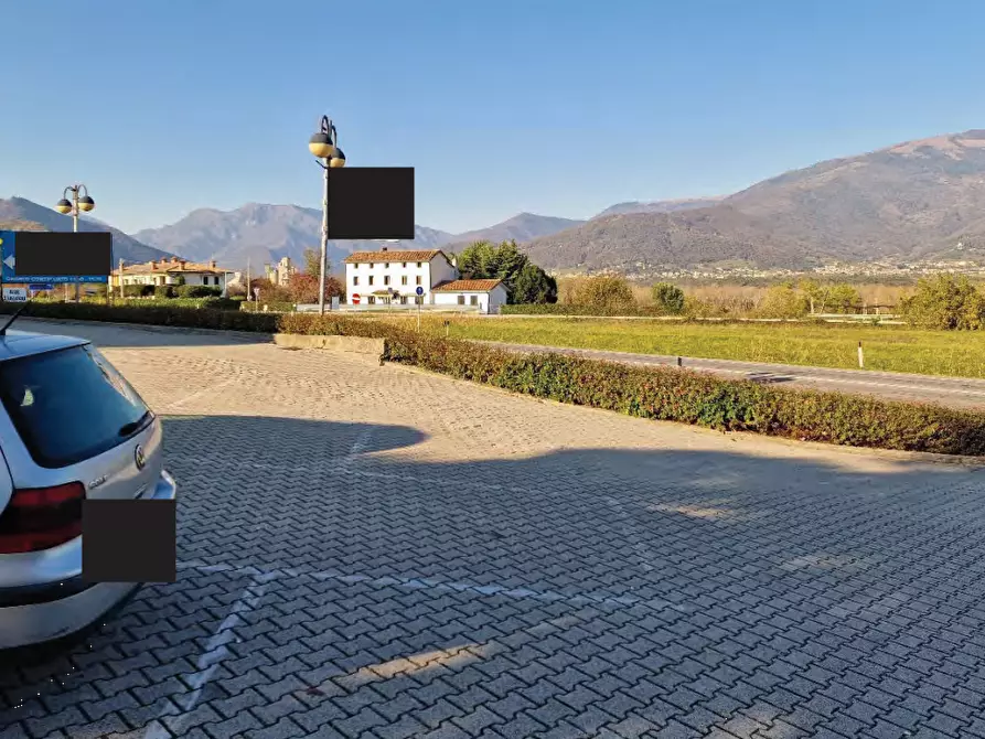 Immagine 4 di Magazzino in vendita  in Via Feltrina a Pederobba