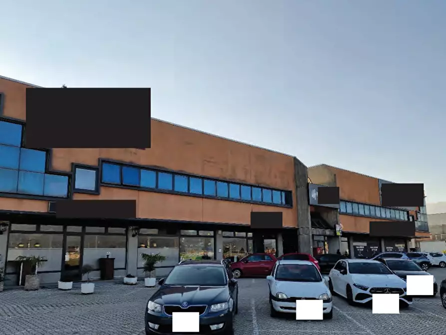 Immagine 5 di Magazzino in vendita  in Via Feltrina a Pederobba