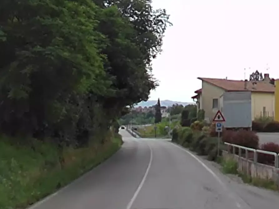 Immagine 11 di Magazzino in vendita  in Via Feltrina a Pederobba