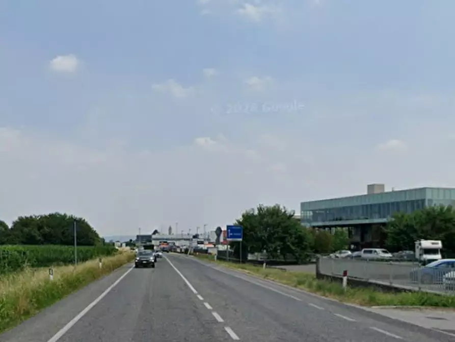 Immagine 9 di Capannone industriale in vendita  in Via Feltrina a Pederobba