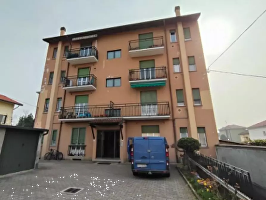 Immagine 1 di Appartamento in vendita  in Via Alfonso Casati a Arcore