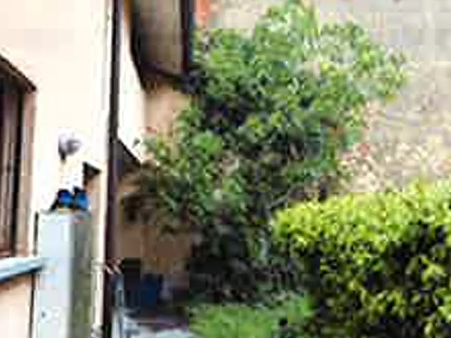 Immagine 2 di Appartamento in vendita  in Via Roma a Meda