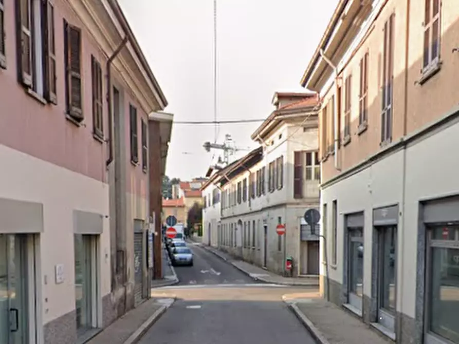 Immagine 14 di Appartamento in vendita  in Via Roma a Meda
