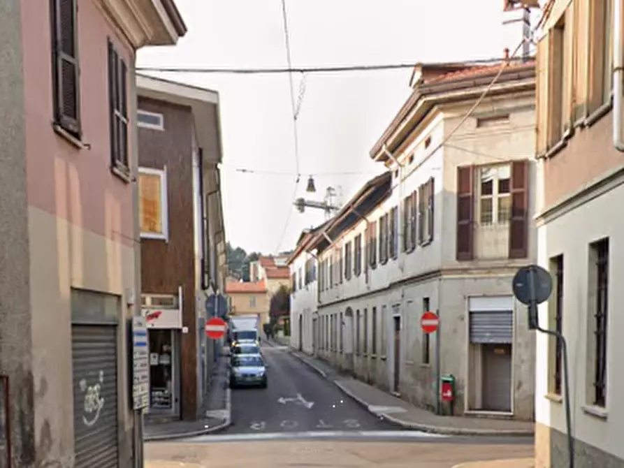 Immagine 15 di Appartamento in vendita  in Via Roma a Meda