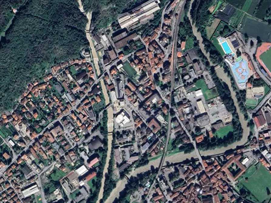 Immagine 2 di Appartamento in vendita  in Piazzale Colonnello Lorenzini a Darfo Boario Terme
