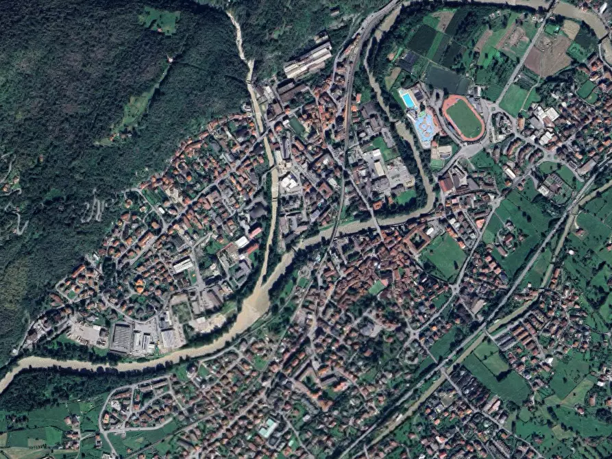Immagine 4 di Appartamento in vendita  in Piazzale Colonnello Lorenzini a Darfo Boario Terme