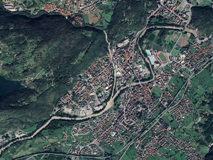 Immagine 5 di Appartamento in vendita  in Piazzale Colonnello Lorenzini a Darfo Boario Terme