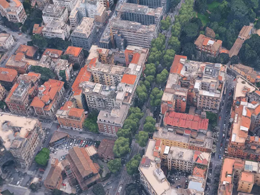 Immagine 10 di Appartamento in vendita  in V.le Regina Margherita a Roma