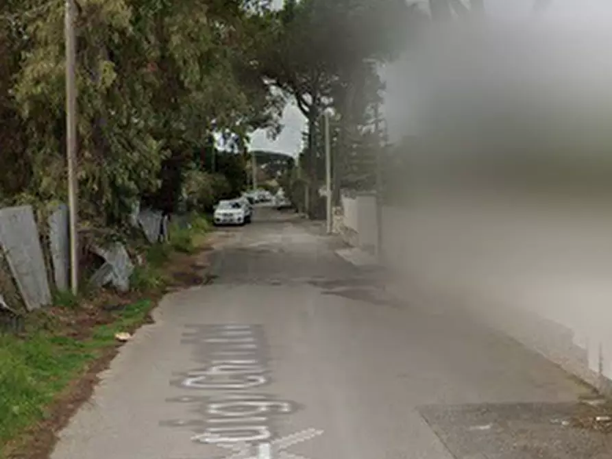 Immagine 4 di Casa bifamiliare in vendita  in Via Luigi Cherubini a Roma