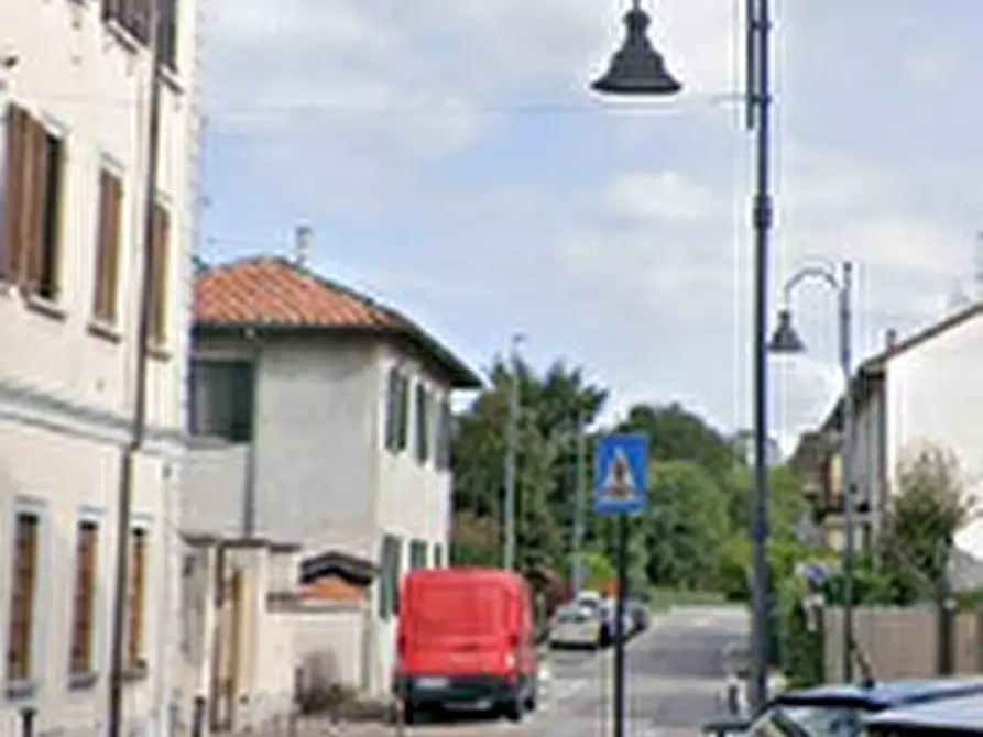 Immagine 5 di Garage in vendita  in Piazza Garibaldi a Lesmo