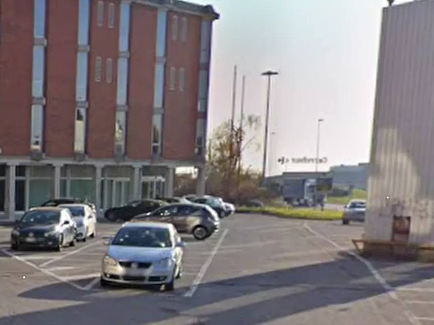 Immagine 10 di Ufficio in vendita  in Via Prealpi a Giussano