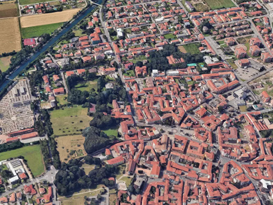Immagine 10 di Negozio in vendita  in Via Vincenzo Monti a Busto Garolfo