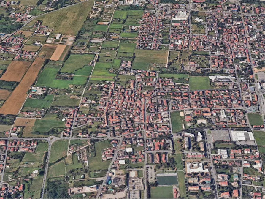 Immagine 7 di Garage in vendita  in Via Pirandello a Seregno