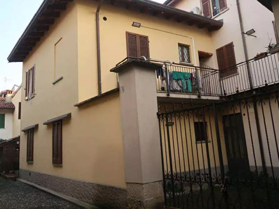 Immagine 2 di Appartamento in vendita  in Via Motta a Vaprio D'adda