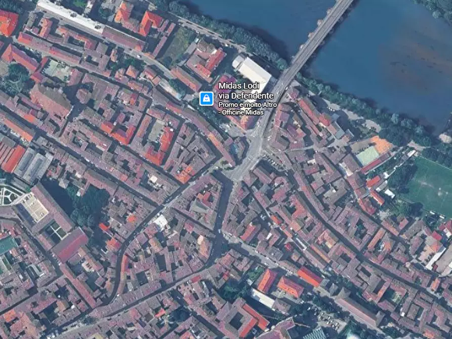 Immagine 6 di Appartamento in vendita  in Via Indipendenza a Lodi