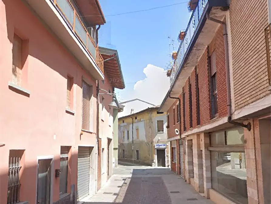 Immagine 25 di Appartamento in vendita  in Via San Martino a Pontoglio