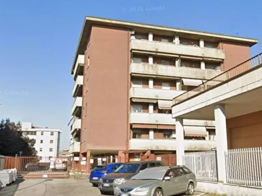 Immagine 1 di Appartamento in vendita  in Via I Maggio a Tavazzano Con Villavesco