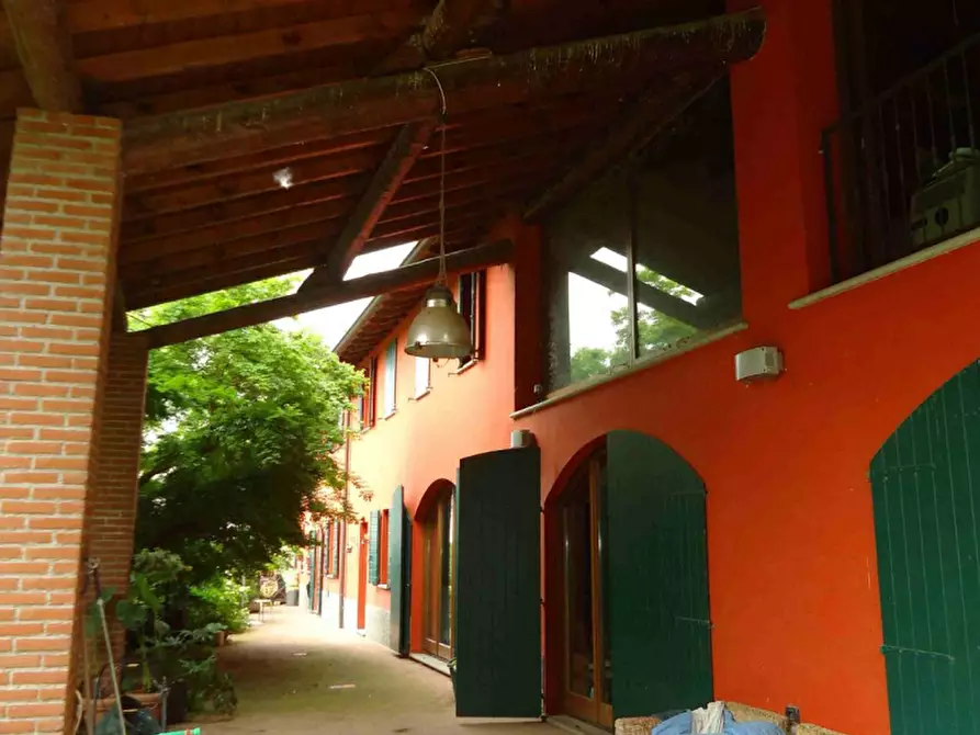 Immagine 1 di Casa indipendente in vendita  in Cascina Cà Dè Lunghi a Borghetto Lodigiano