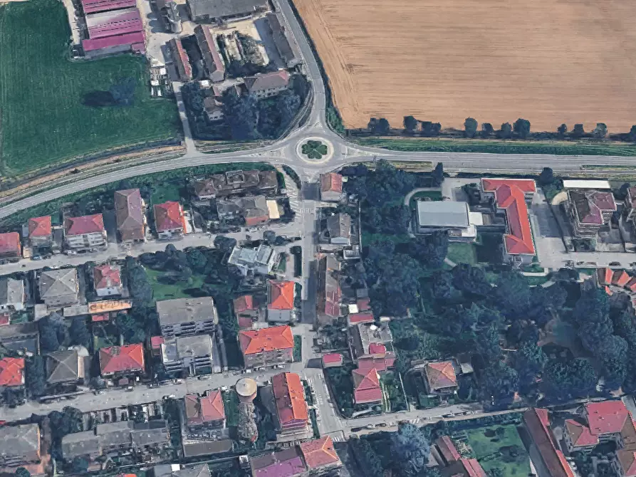 Immagine 2 di Casa indipendente in vendita  in Via Lago di Garda a Mulazzano