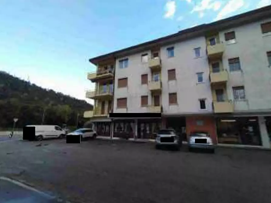 Immagine 1 di Negozio in vendita  in via Vittorio Emanuele II a Vittorio Veneto