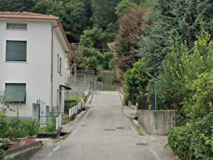 Immagine 6 di Negozio in vendita  in via Rujo a Tarzo