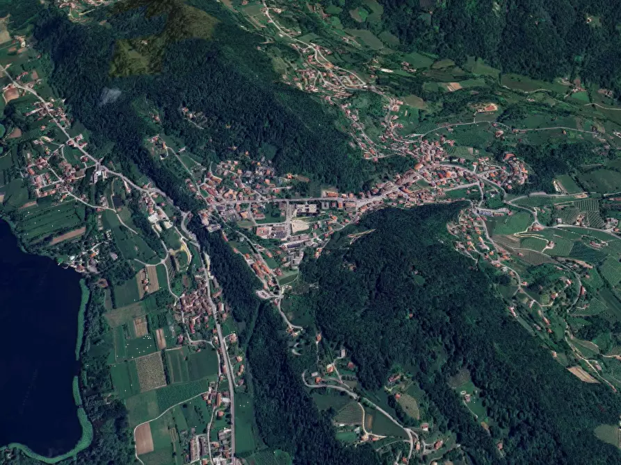 Immagine 13 di Negozio in vendita  in via Rujo a Tarzo
