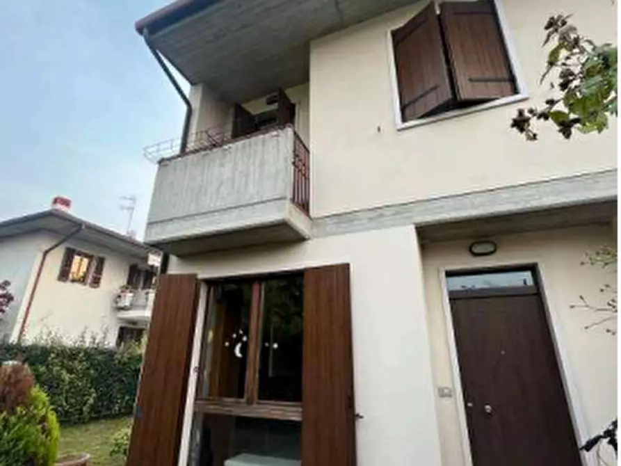 Immagine 6 di Villetta a schiera in vendita  in Via San Caterina da Siena a San Pietro In Cariano