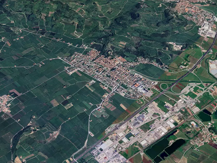 Immagine 11 di Terreno agricolo in vendita  in  Località Cengelle a Soave