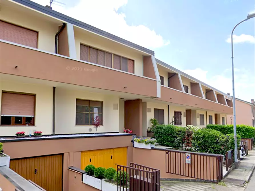 Immagine 4 di Villetta a schiera in vendita  in Via San Rocco a Liscate