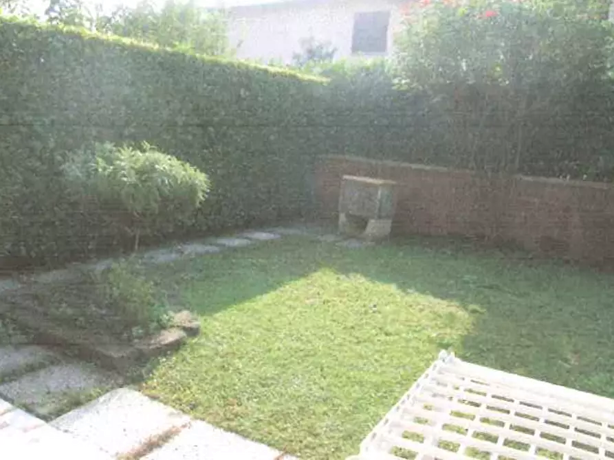 Immagine 9 di Villetta a schiera in vendita  in Via San Rocco a Liscate
