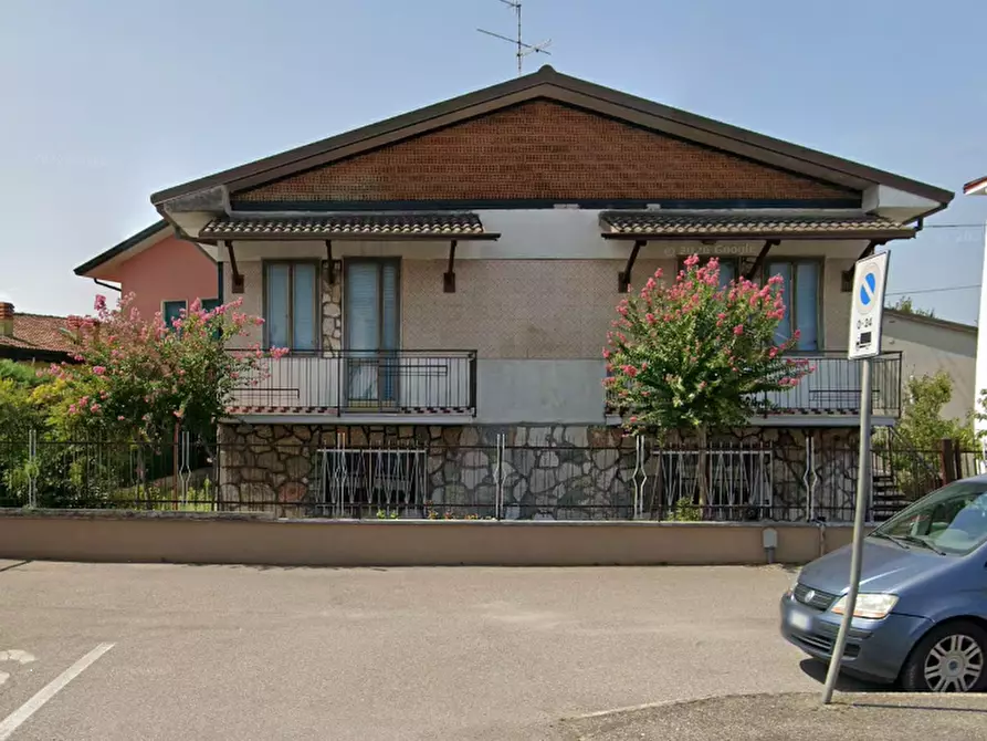 Immagine 3 di Villa in vendita  in Via Legnaghese a San Giovanni Lupatoto