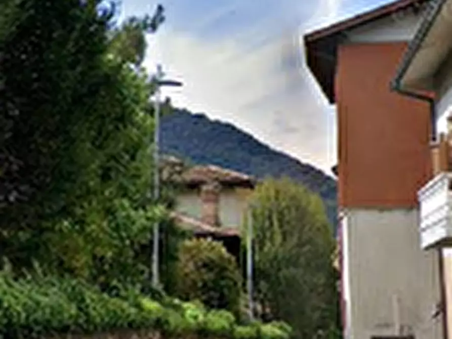 Immagine 4 di Negozio in vendita  in Via Giuseppe Mazzini  a Lumezzane