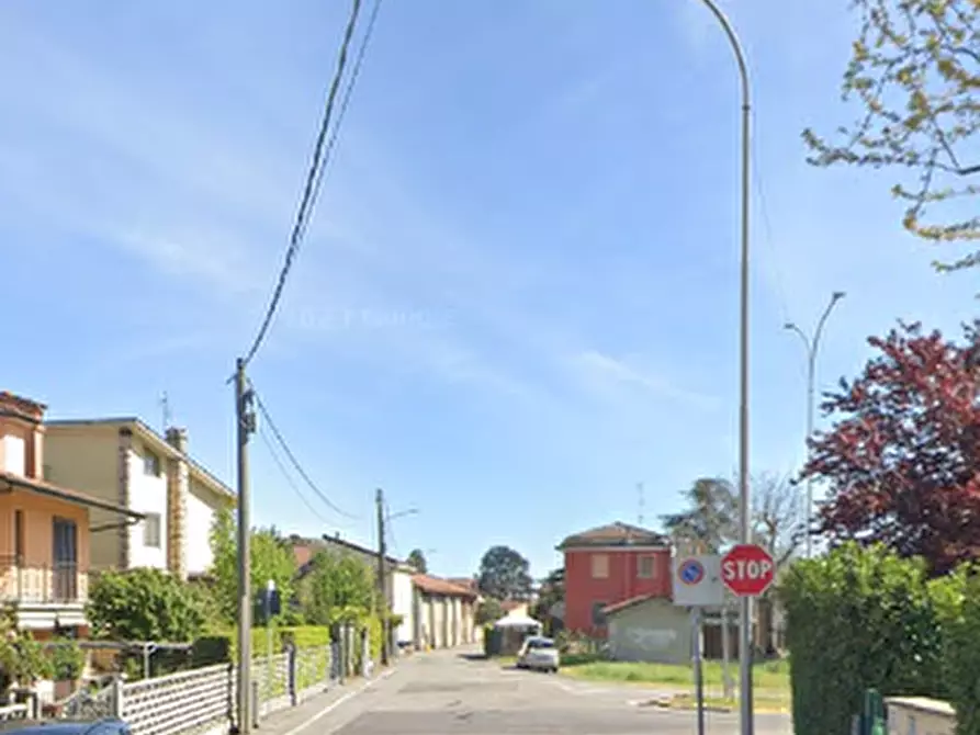 Immagine 7 di Villa in vendita  in  Via Marsala a Dresano