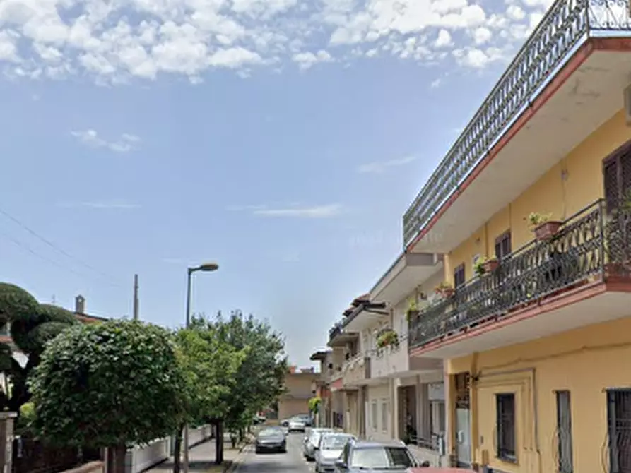 Immagine 5 di Appartamento in vendita  in Via Emilio Salgari a Mondragone